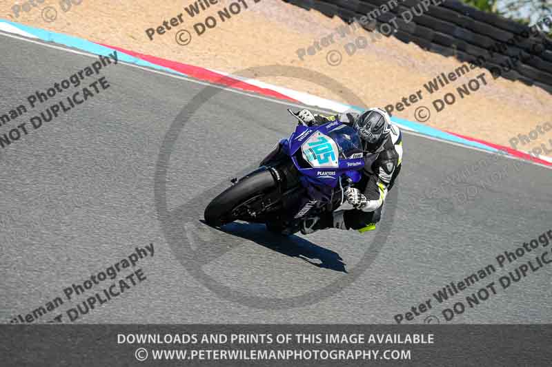 enduro digital images;event digital images;eventdigitalimages;mallory park;mallory park photographs;mallory park trackday;mallory park trackday photographs;no limits trackdays;peter wileman photography;racing digital images;trackday digital images;trackday photos